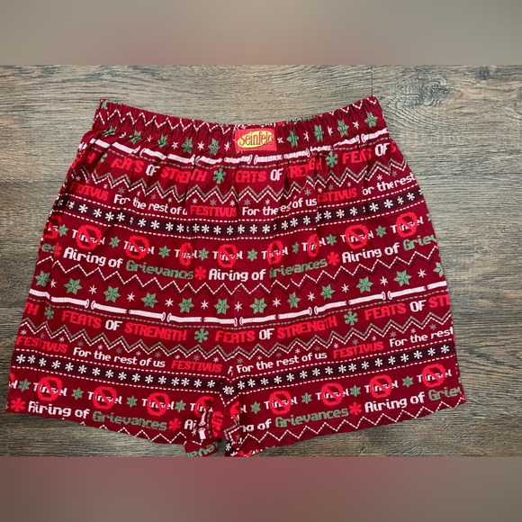 Size medium Seinfeld Season of Festivus boxers.  No tinsel. Airing of grievances - Picture 1 of 3
